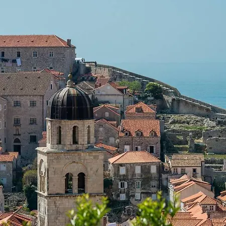 Old Town With Balcony Διαμέρισμα Ντουμπρόβνικ