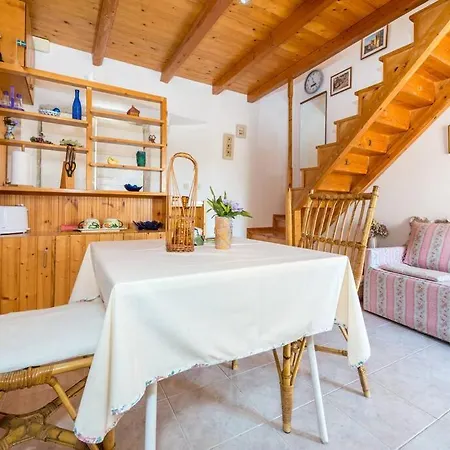 Old Town With Balcony Apartment Dubrovnik